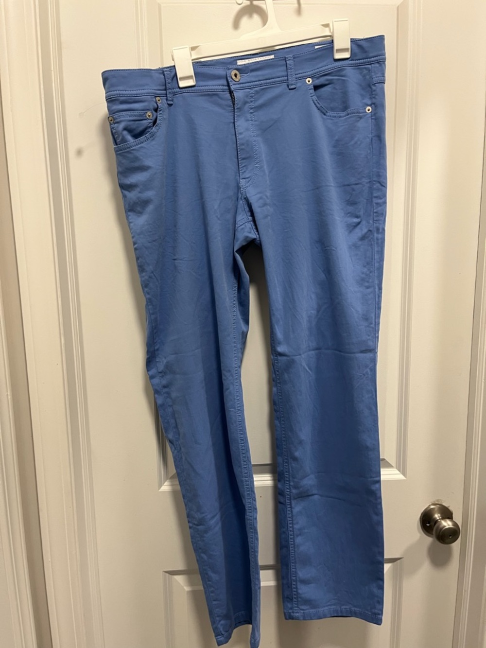 Brax cooper fancy blue pants 38x32 nwot spot on pocket from tag